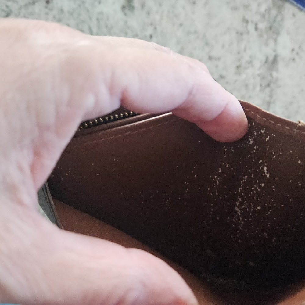 LV vintage wallet Still Have Some Life. No Code As Is - Picture 11 of 14